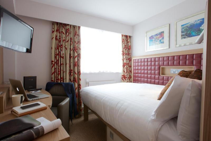 Birmingham Strathallan Hotel, BW Signature Collection Ruang foto